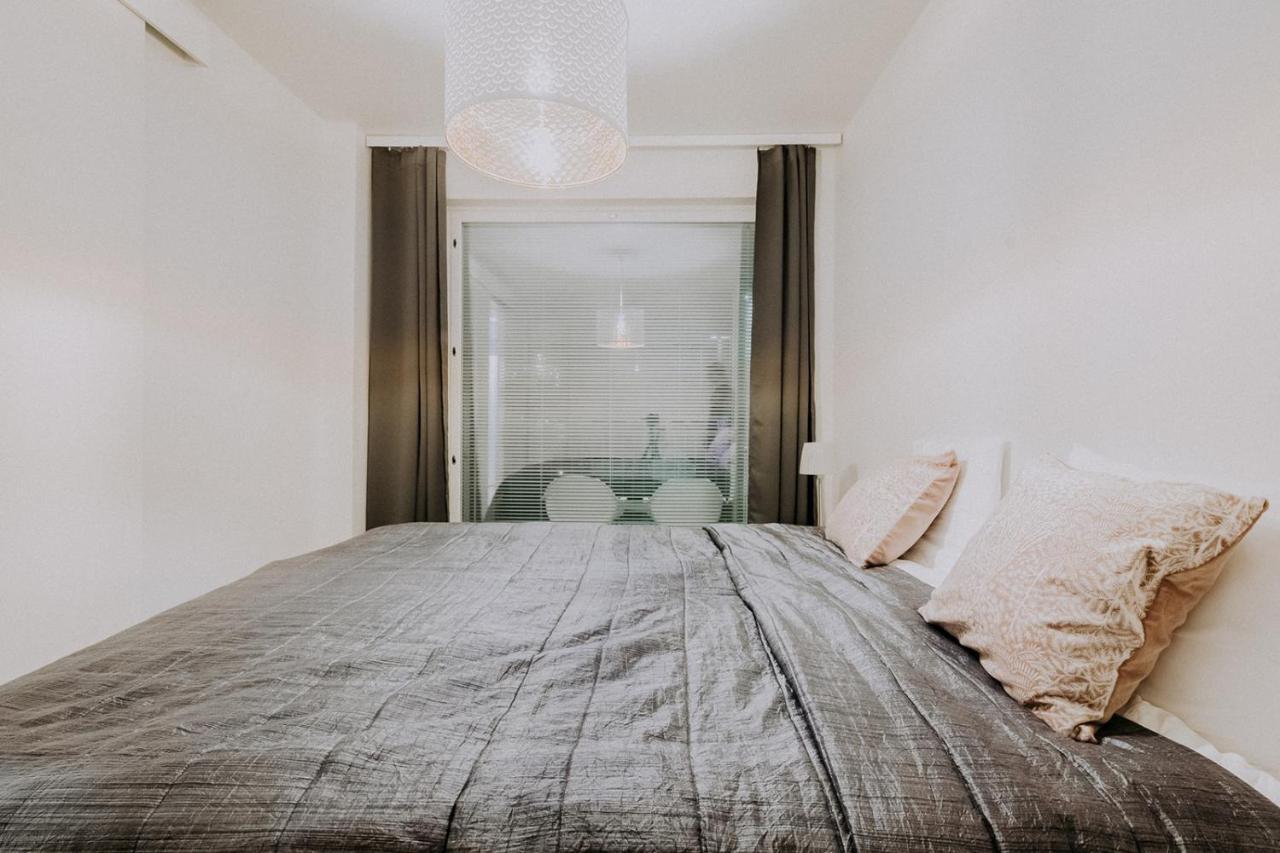 Apartment, Sleepwell, Tyynimeri With Private Parking And Optional Private Sauna Helsinki Exterior foto
